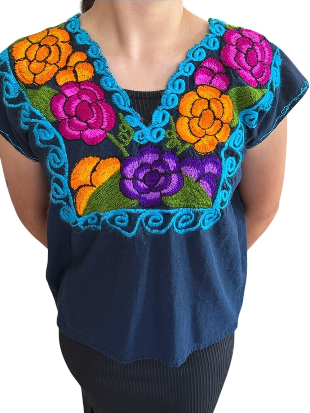 Handmade Embroidered Floral Huipil Top Mexican Folk Art XS